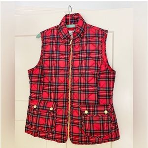 St John’s Bay red plaid puffer vest size large tall
